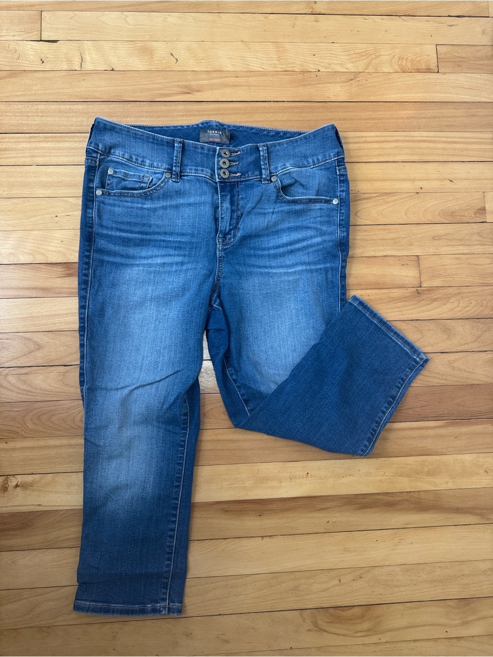 torrid jeggings in Medium Blue Denim